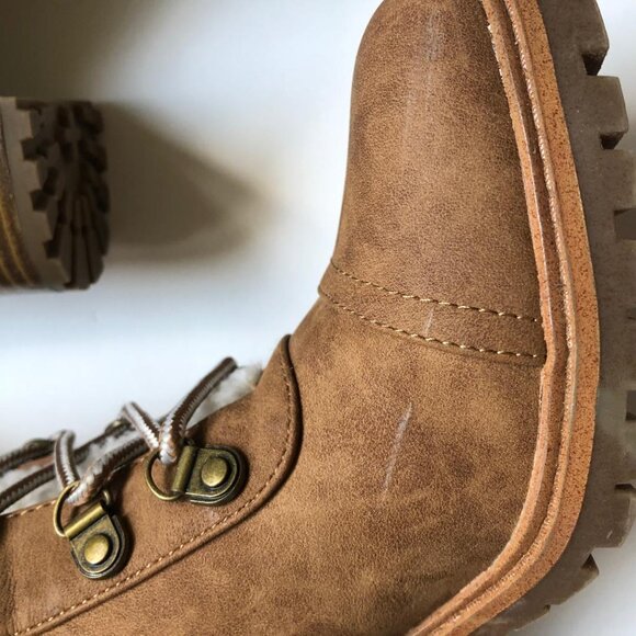 Nine West, Brown Faux Leather, Sherpa Trim, Zipper&Lace-up, Ankle Boot, Sz: 10M - Picture 10 of 11
